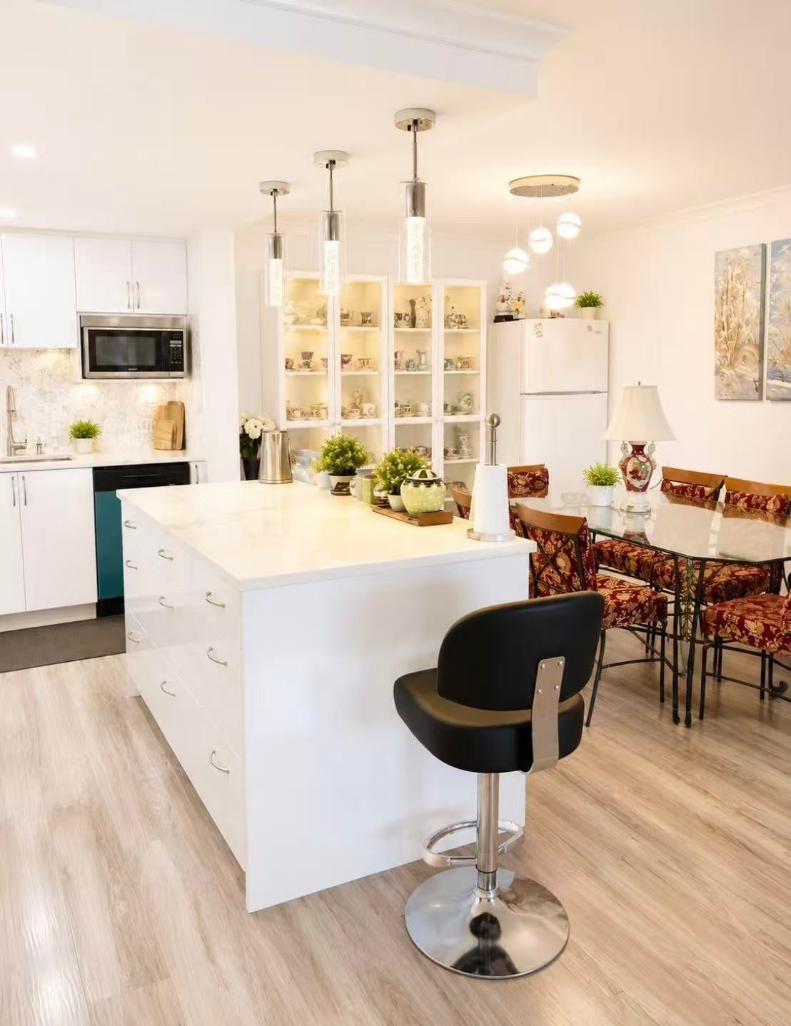 Additional image 2 of 1512-6611 Minoru Blv , Richmond, BC, V6Y 1Y9