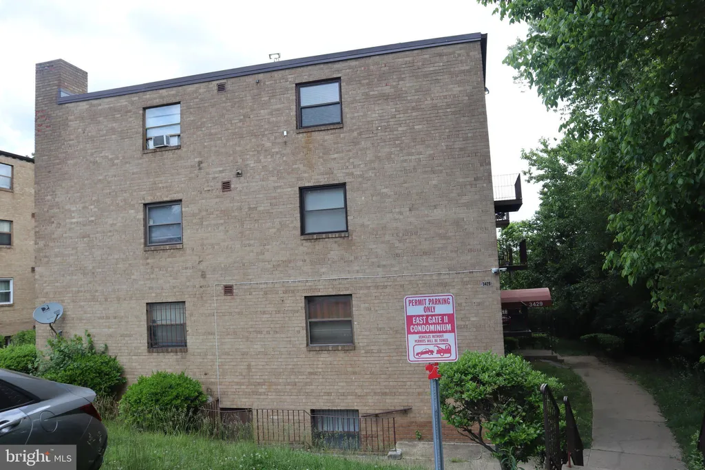 3429 5th Street SE Unit 25, Washington, DC 20032