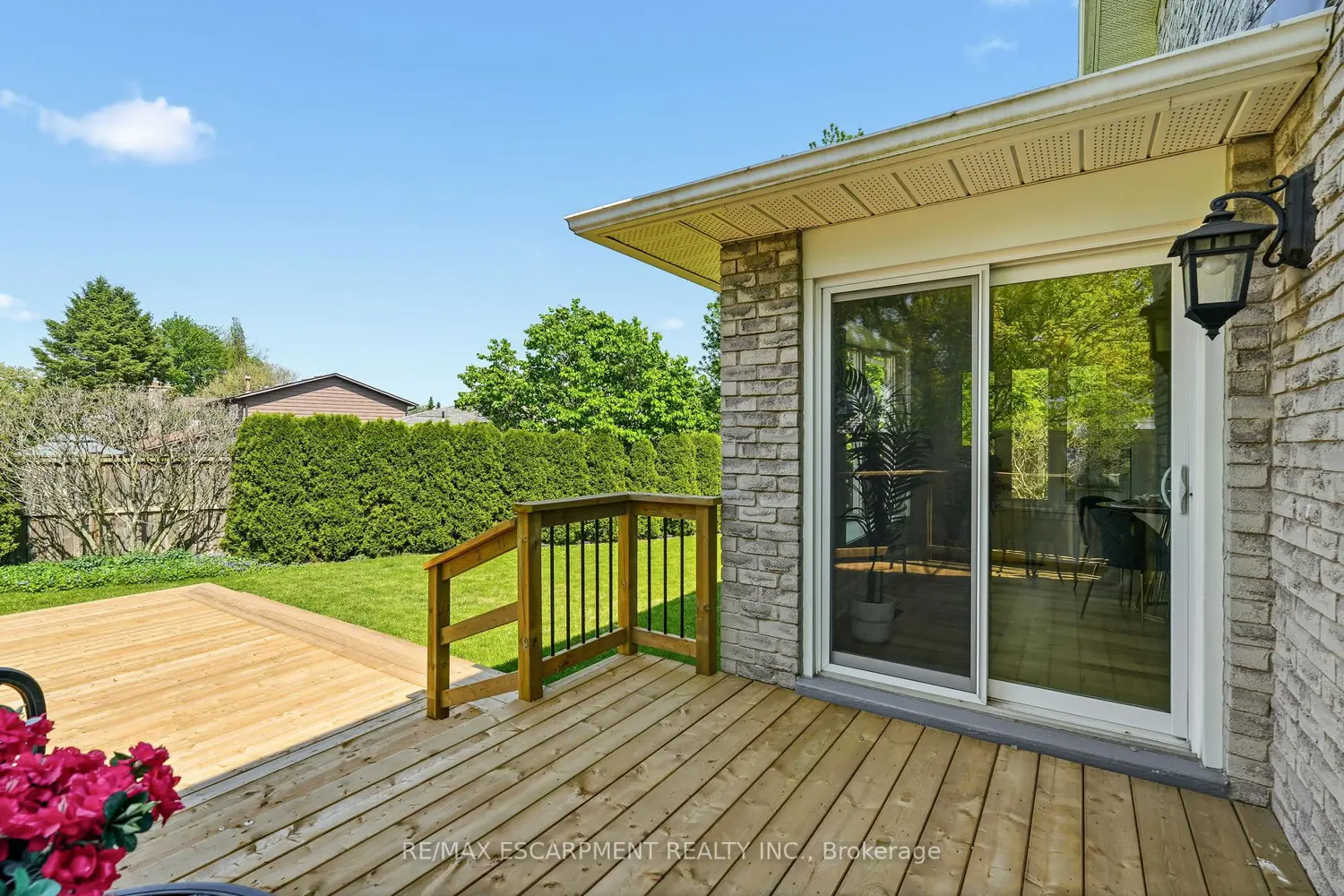 Additional image 18 of 2347 Tweedsmuir Court
