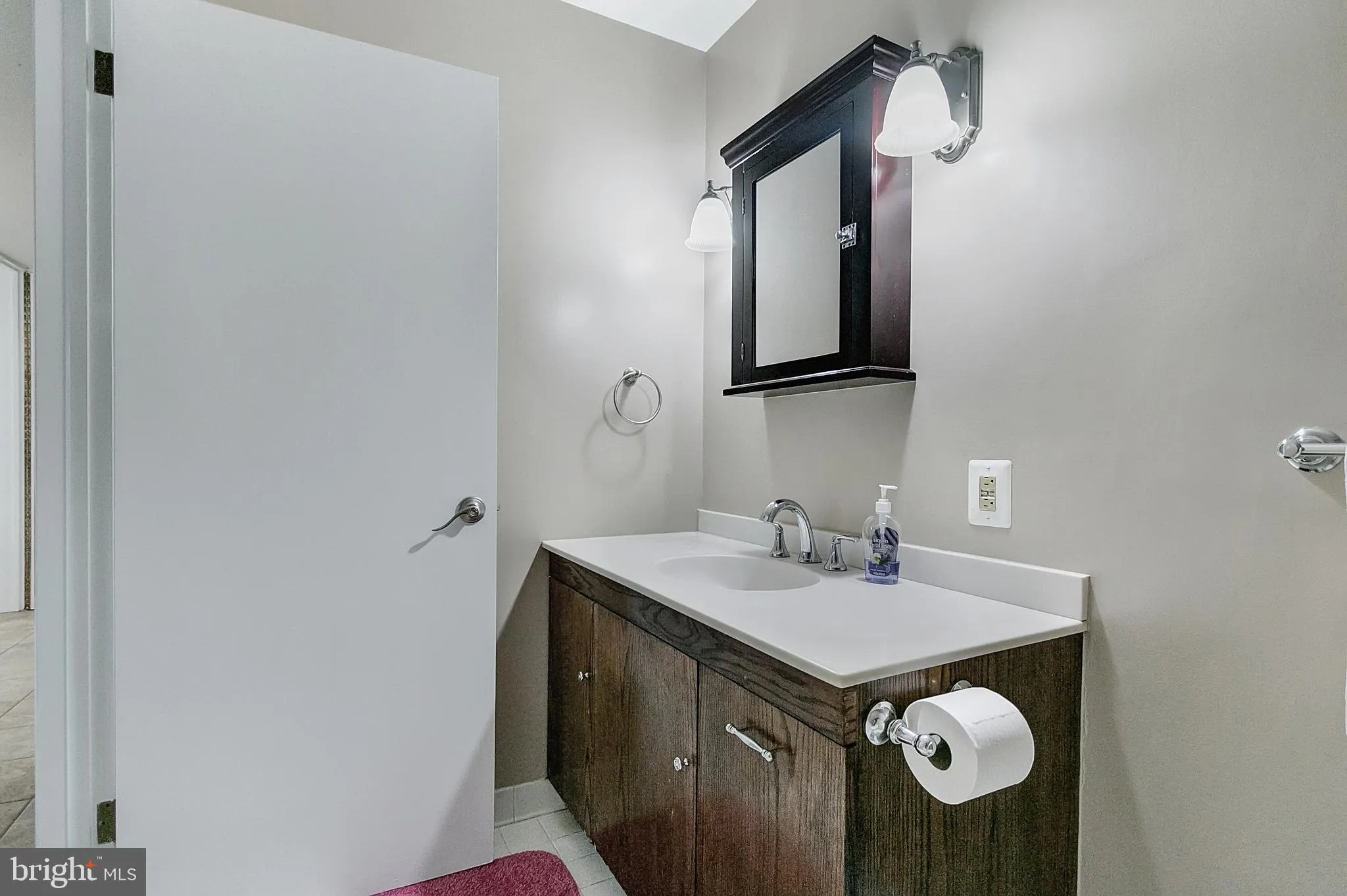 Additional image 73 of 2108 48th Street NW, Washington, DC 20007
