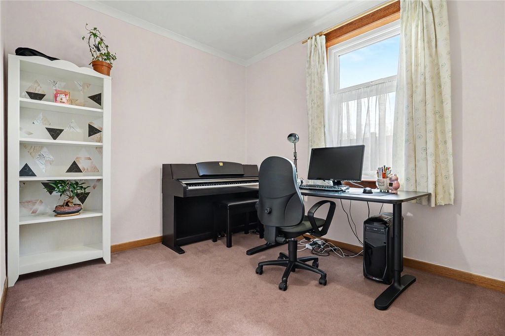 Additional image 13 of 2 bed flat for saleShiphaugh Place, Stirling, Stirlingshire FK8