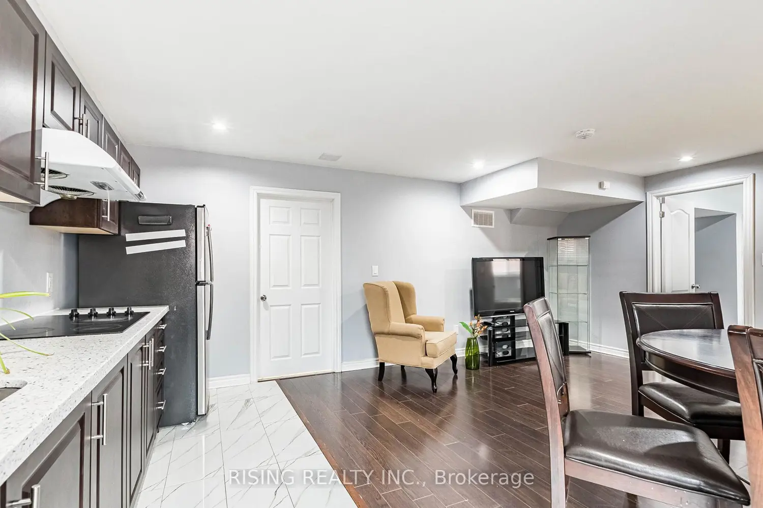 Additional image 16 of 33 Seastar Road