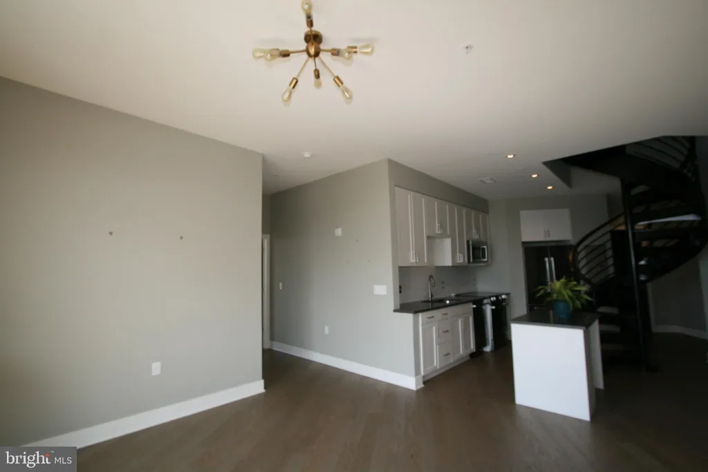 Additional image 46 of 2550 17th Street NW Unit 612, Washington, DC 20009