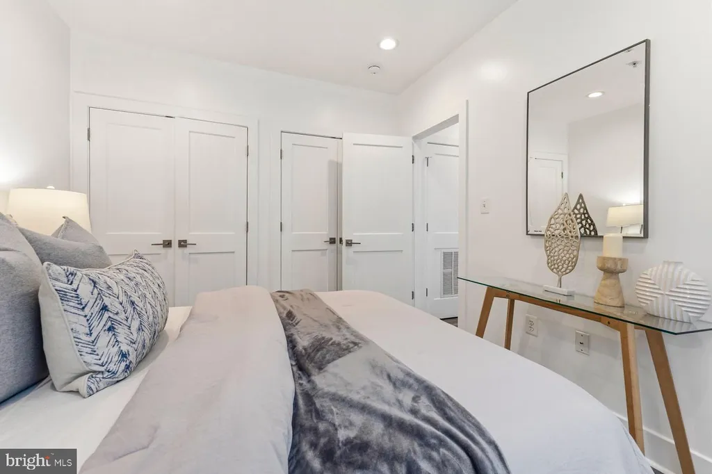 Additional image 16 of 37 Missouri Avenue NW Unit 2, Washington, DC 20011