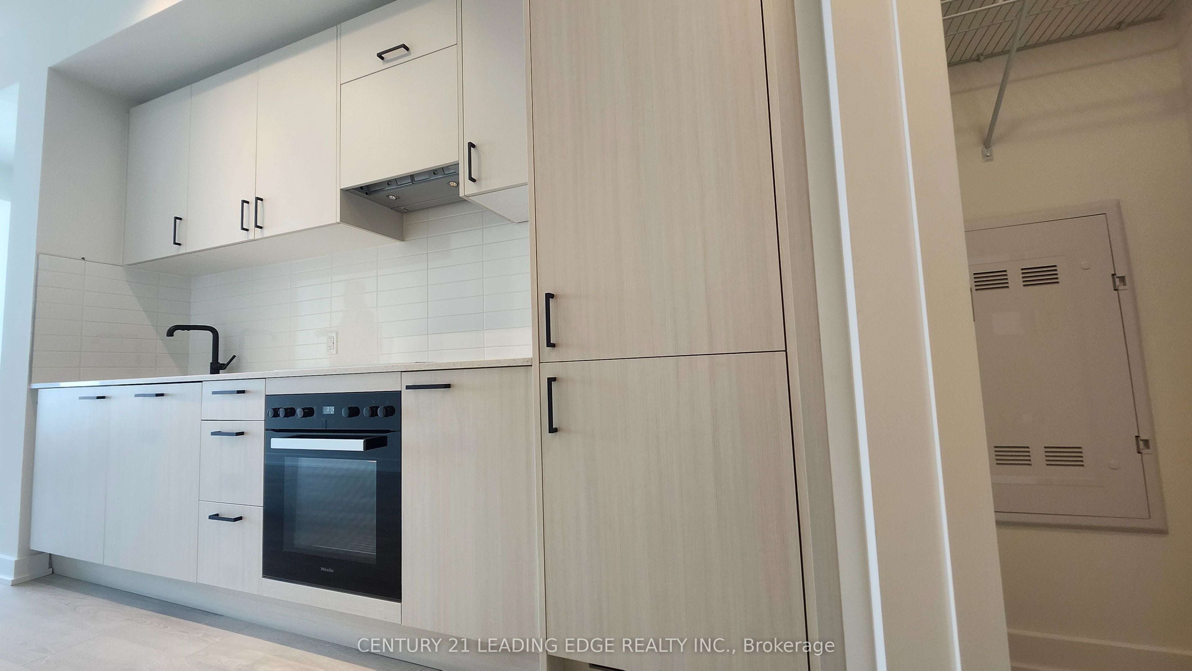Additional image 3 of 2808-5 Quarrington Lane, Toronto, ON, M3C 1H7