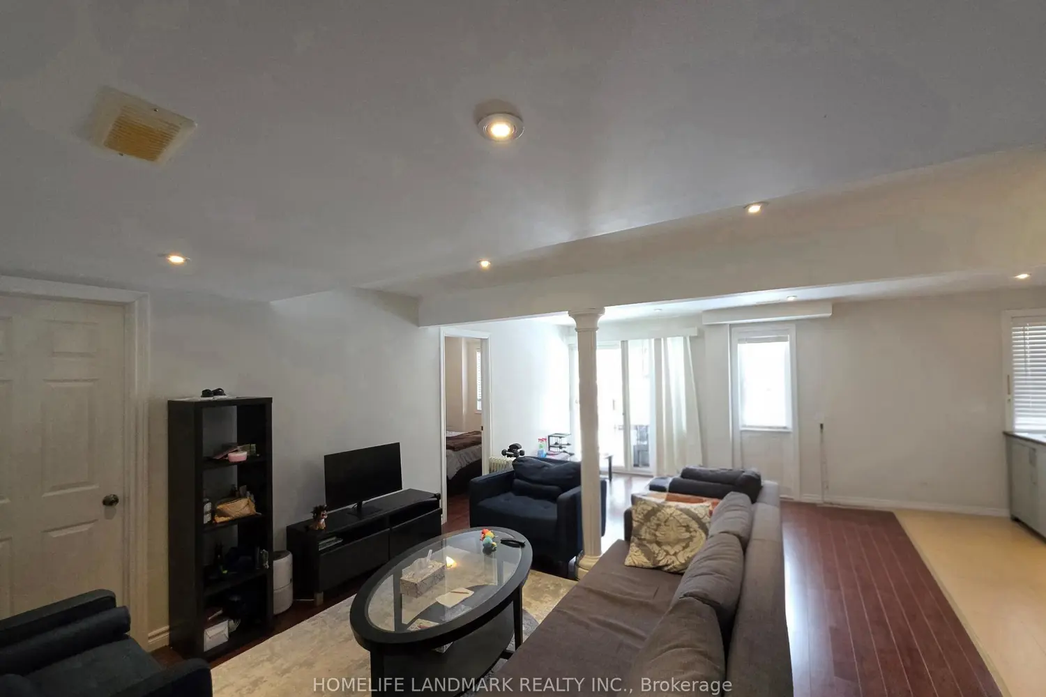 Additional image 14 of 41 Mansard Drive