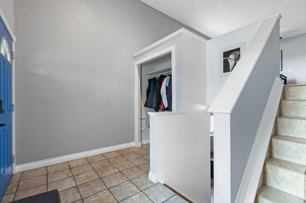 Additional image 5 of 202 Willow Brook Close NW, Airdrie, AB, T4B 2J7