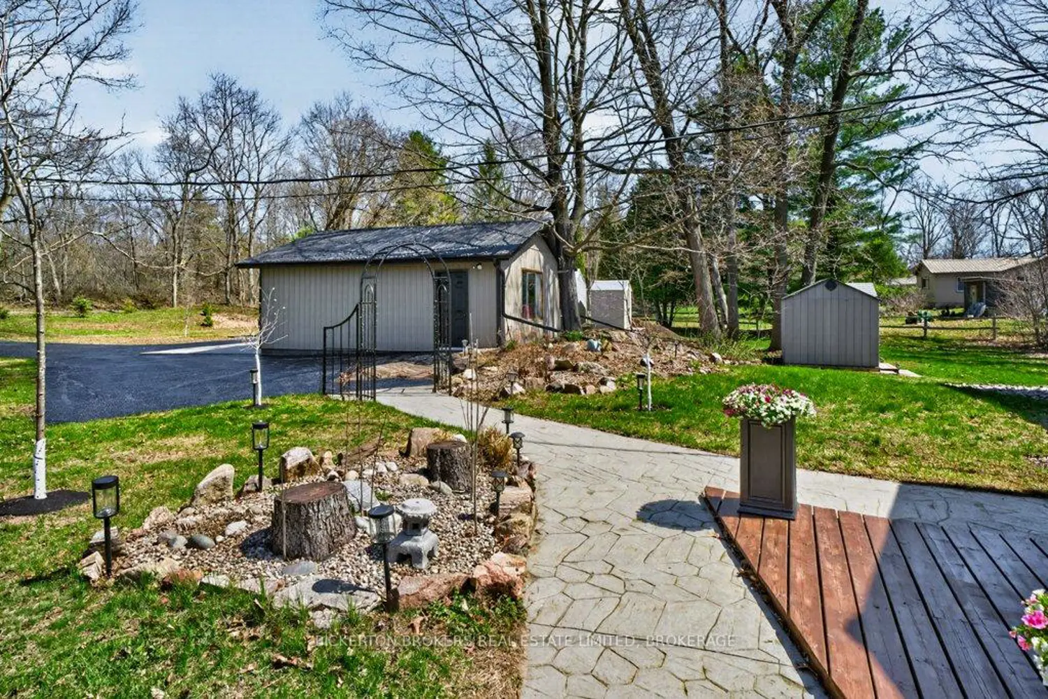 Additional image 4 of 1927 Hogan Road