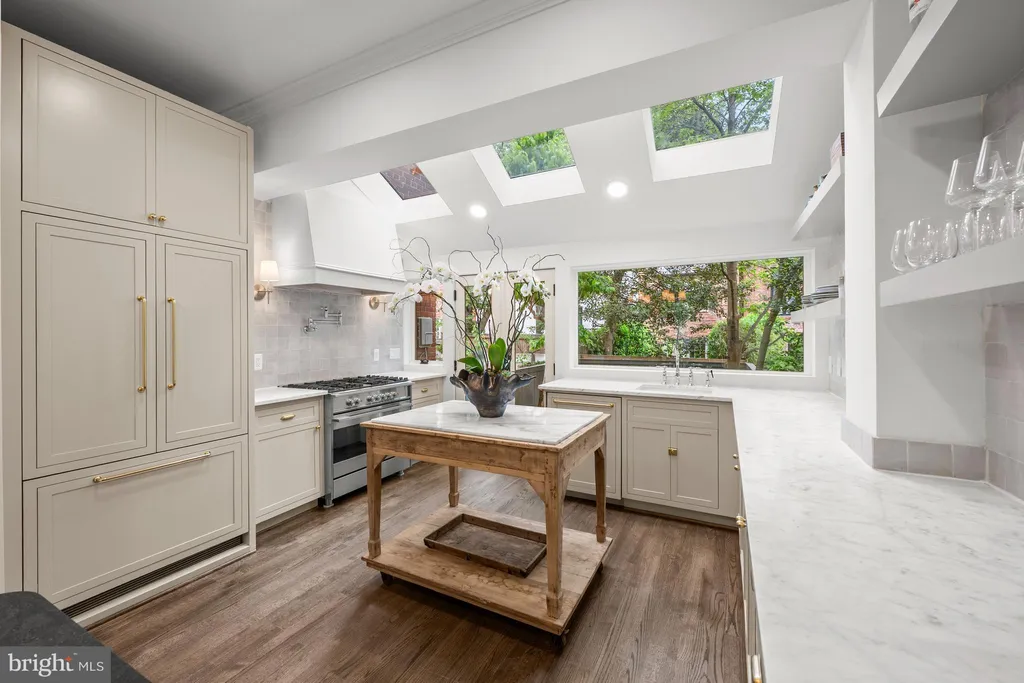 Additional image 11 of 2719 O Street NW, Washington, DC 20007