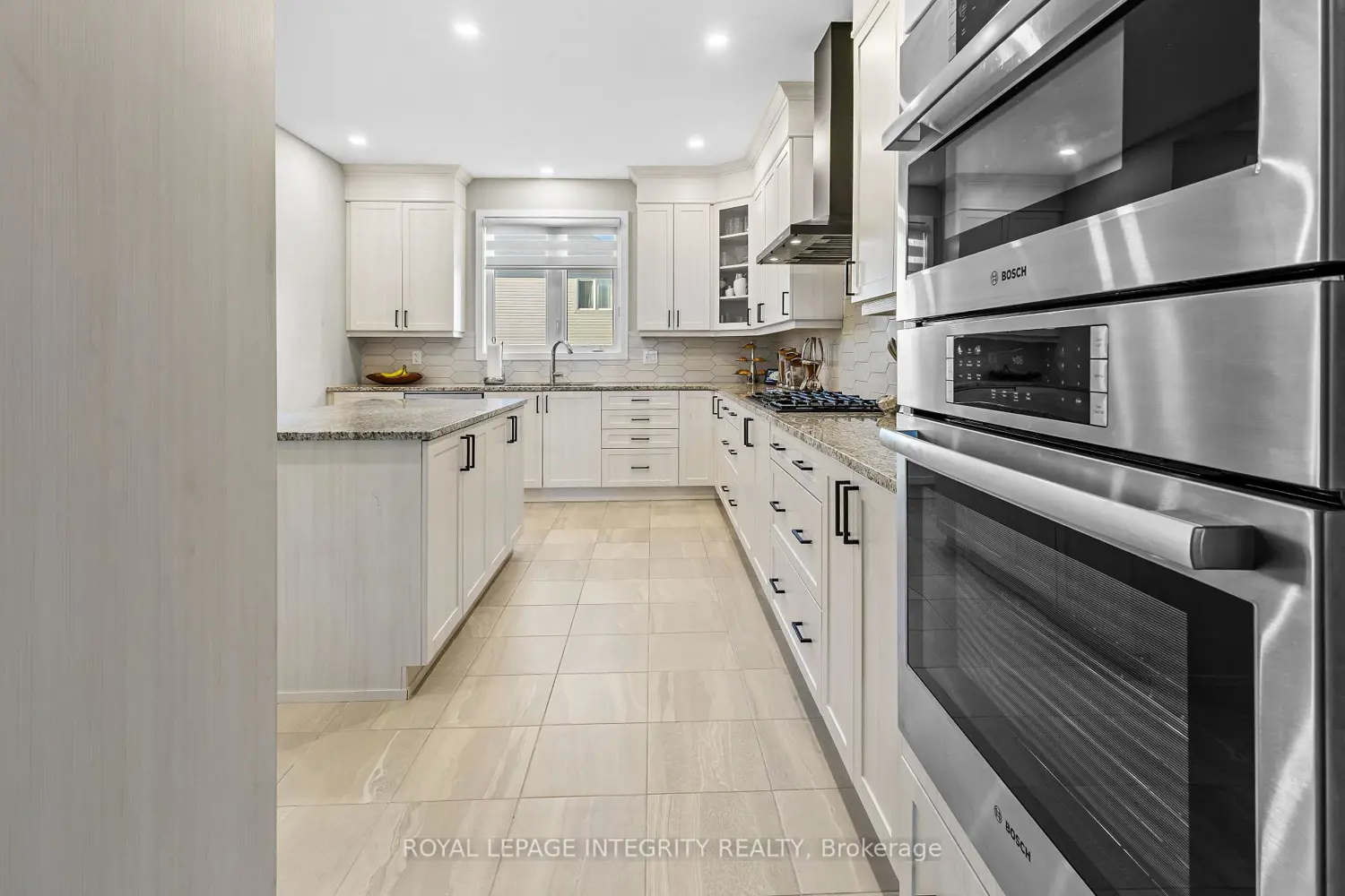 28 Dun Skipper Drive photo 5