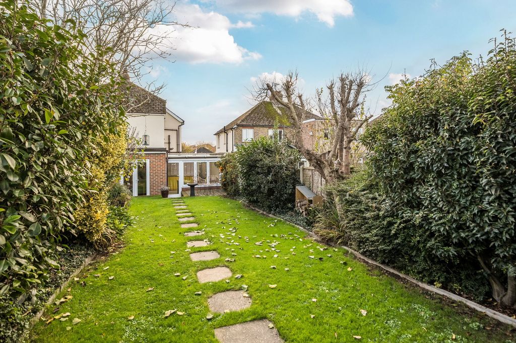 Additional image 18 of 3 bed semi-detached house for saleMonkton Road, Minster, Ramsgate CT12