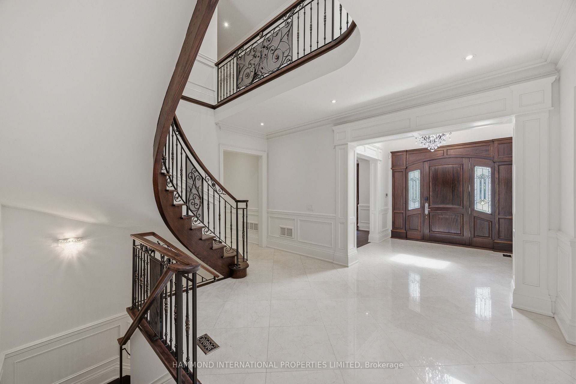 Additional image 4 of 40 Maryvale Crescent, Richmond Hill, ON, L4C 6P8