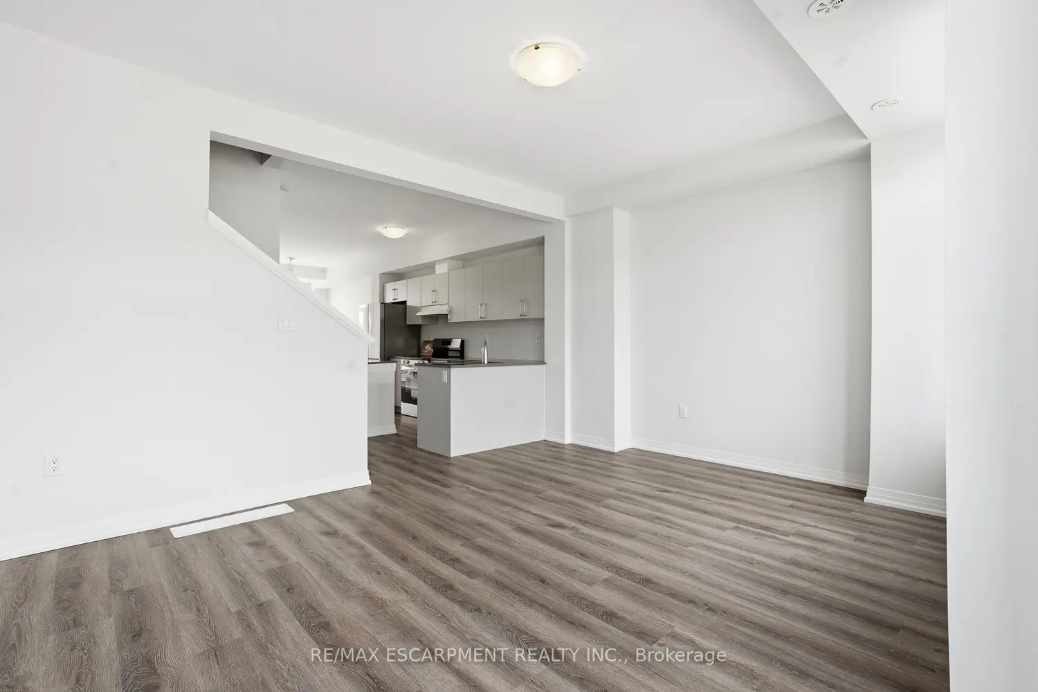 Additional image 11 of 155 Equestrian Way Unit 33