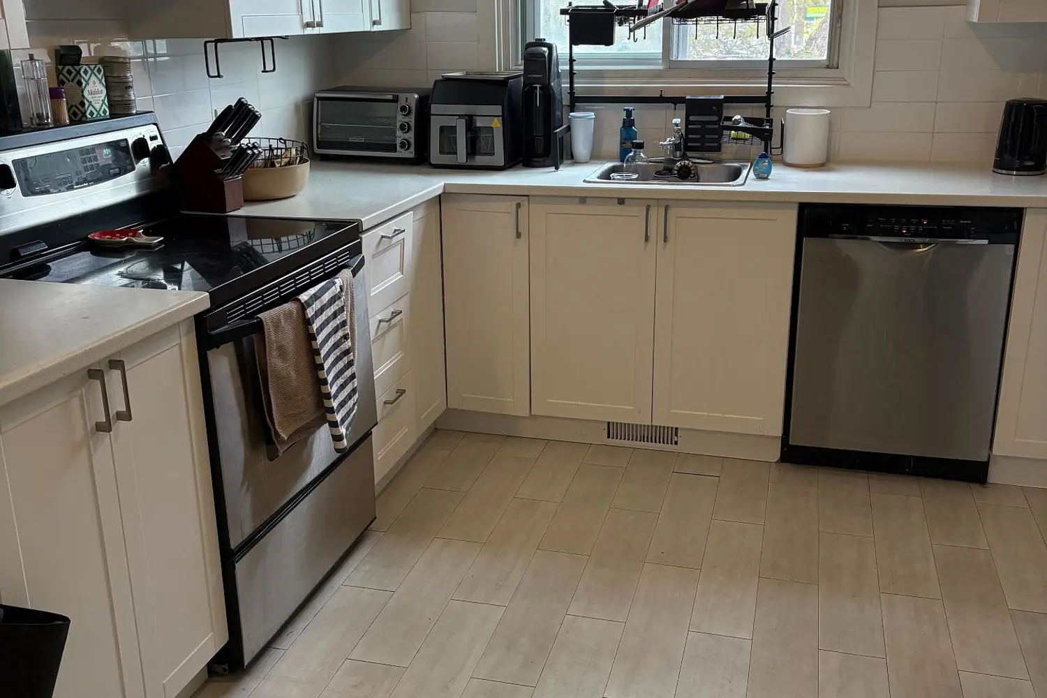 1779 Kerr Avenue photo 3
