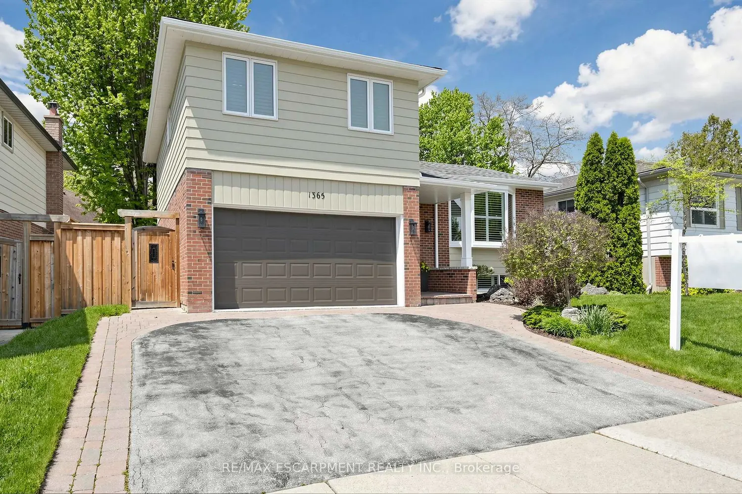 1365 Ester Drive photo 3