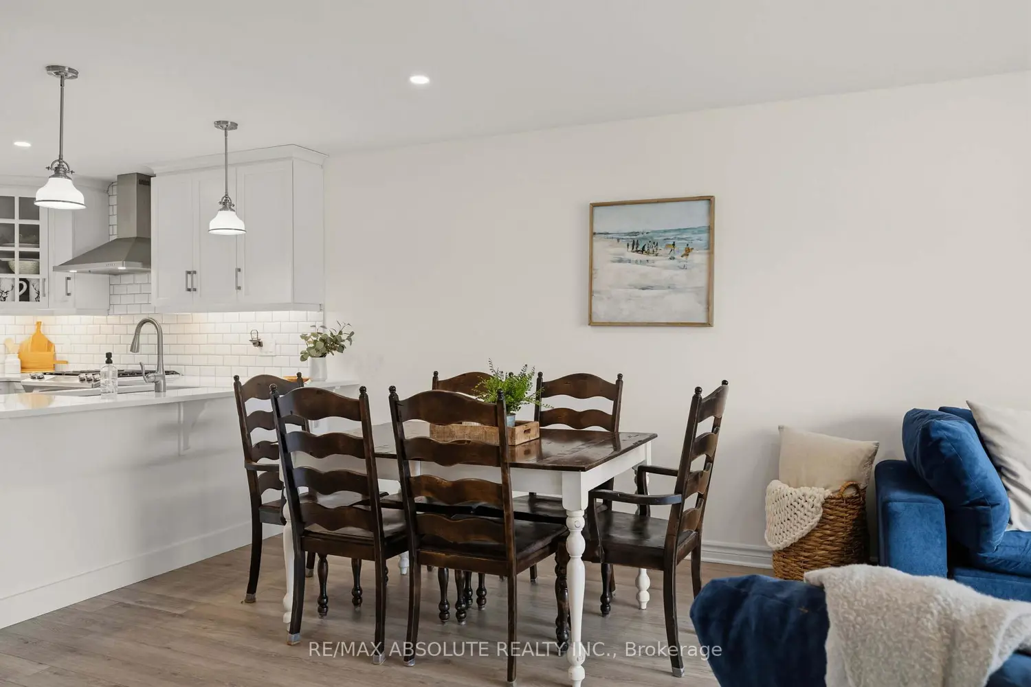 Additional image 7 of 27 Morgan Clouthier Way