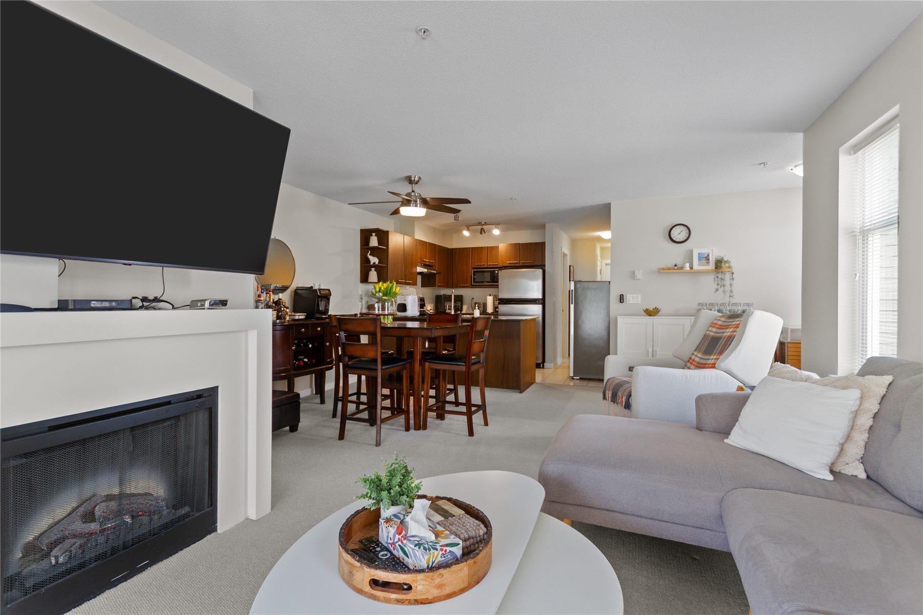 Additional image 3 of 204-4728 Brentwood Drive, Burnaby, BC, V5C 0G2