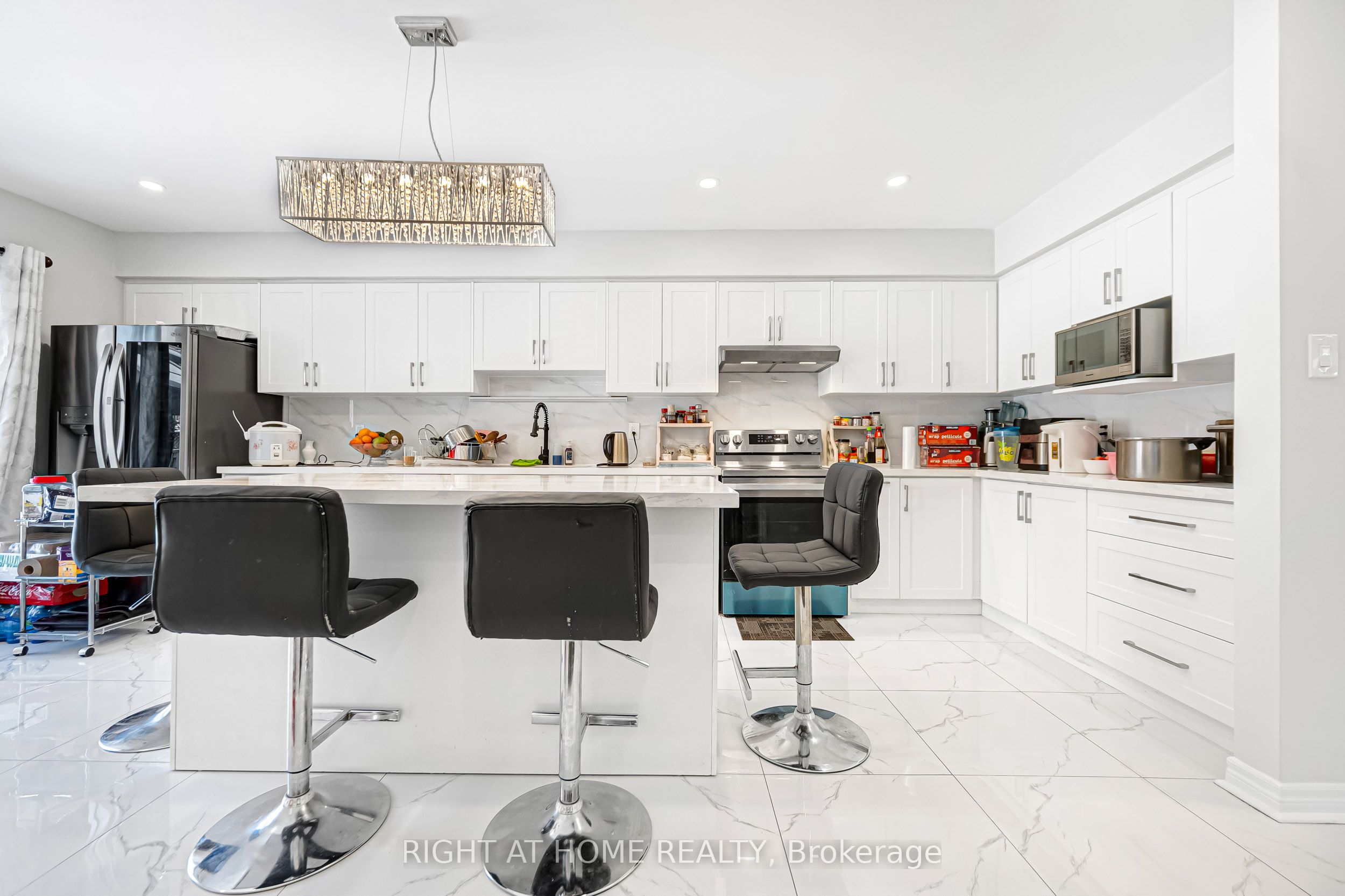 Additional image 5 of 601 Claymeadow Avenue, Mississauga, ON, L5B 4H7
