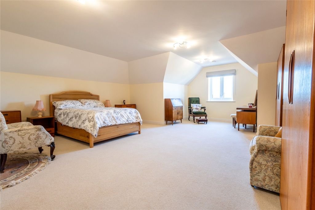 Additional image 3 of 2 bed flat for saleSummerfield Place, Wenlock Road, Shrewsbury, Shropshire SY2