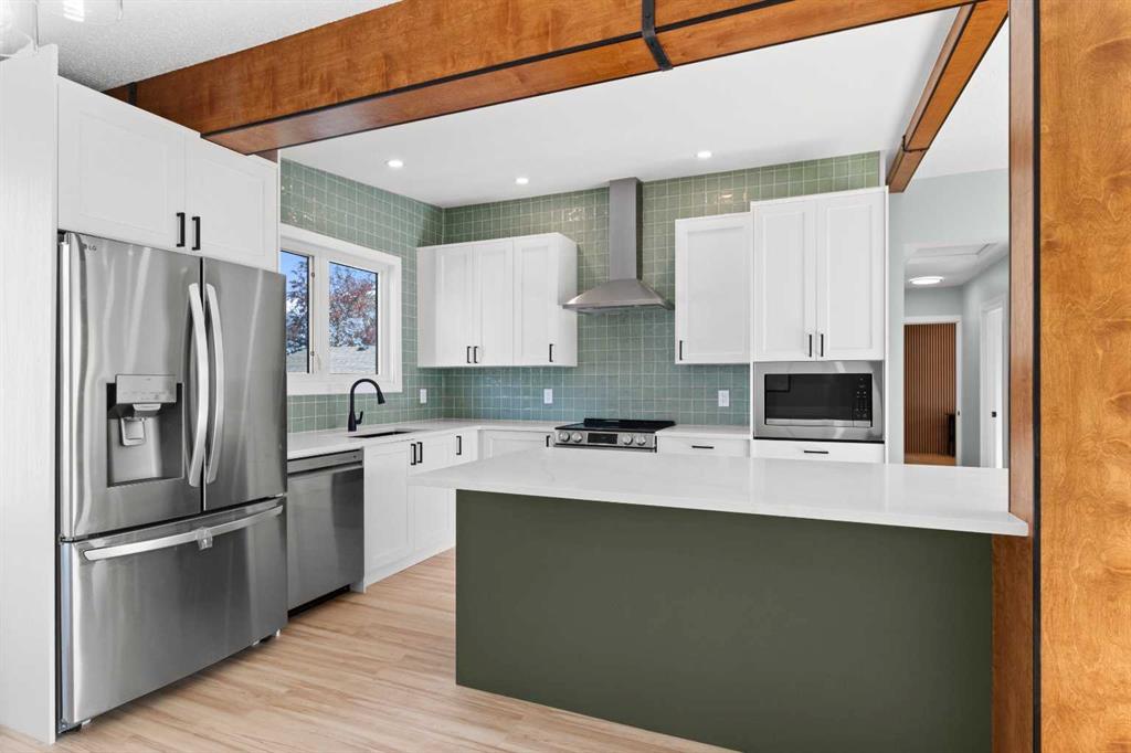 Additional image 4 of 3210 43 Avenue, Red Deer, AB, T4N 3A9
