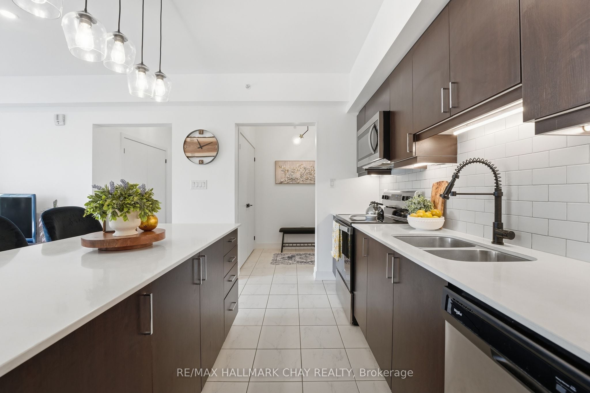Additional image 2 of 406-5 Chef Lane, Barrie, ON, L9J 0J8
