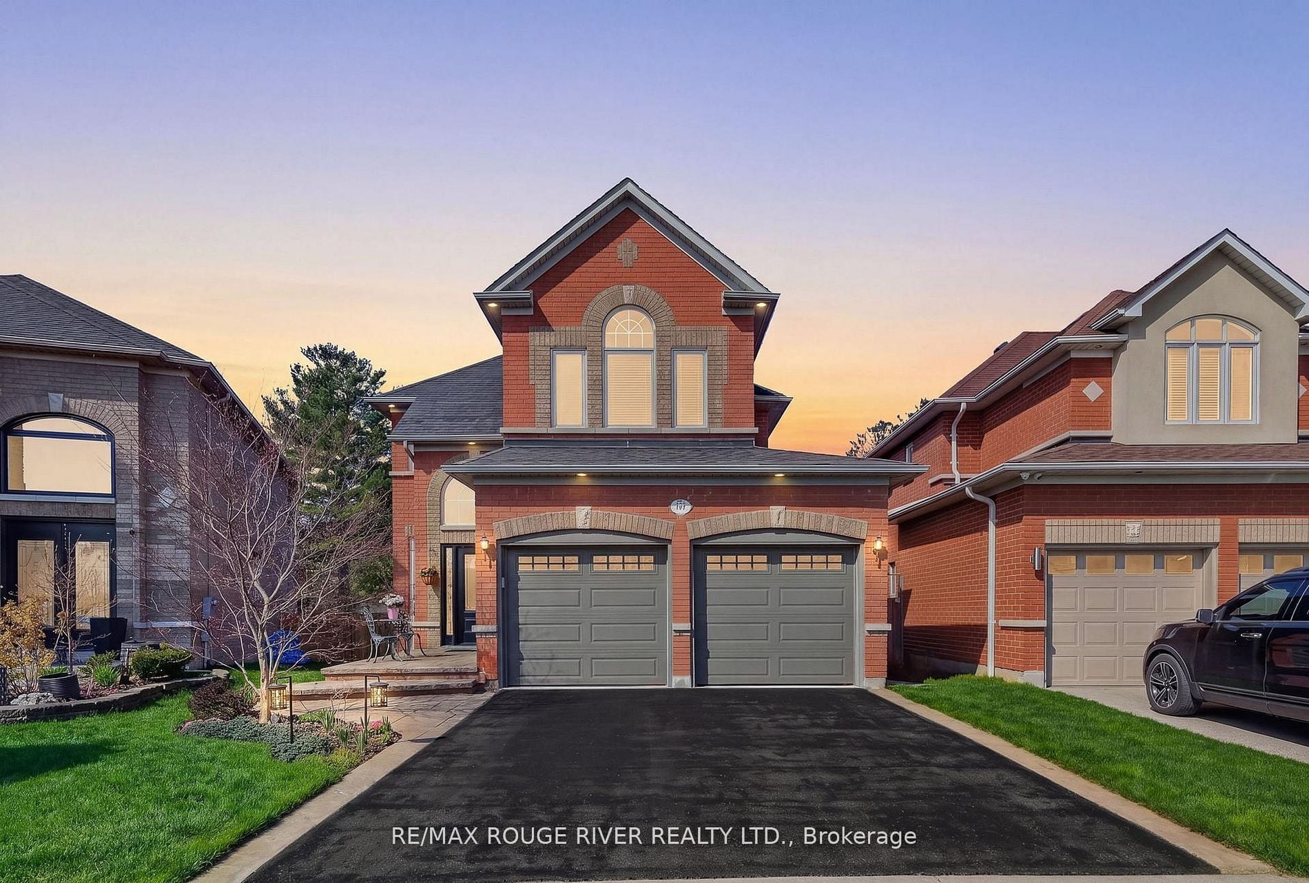 461 Summerpark Crescent, Pickering, ON, L1V 7A9