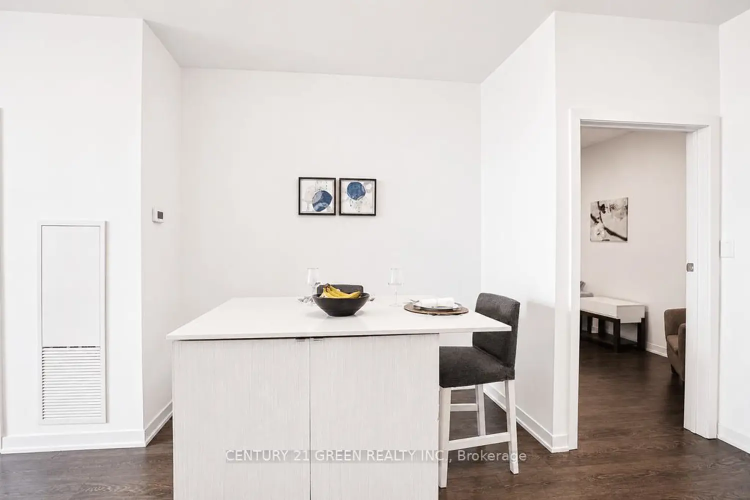 1401 Oconnor Drive # 415 photo 3