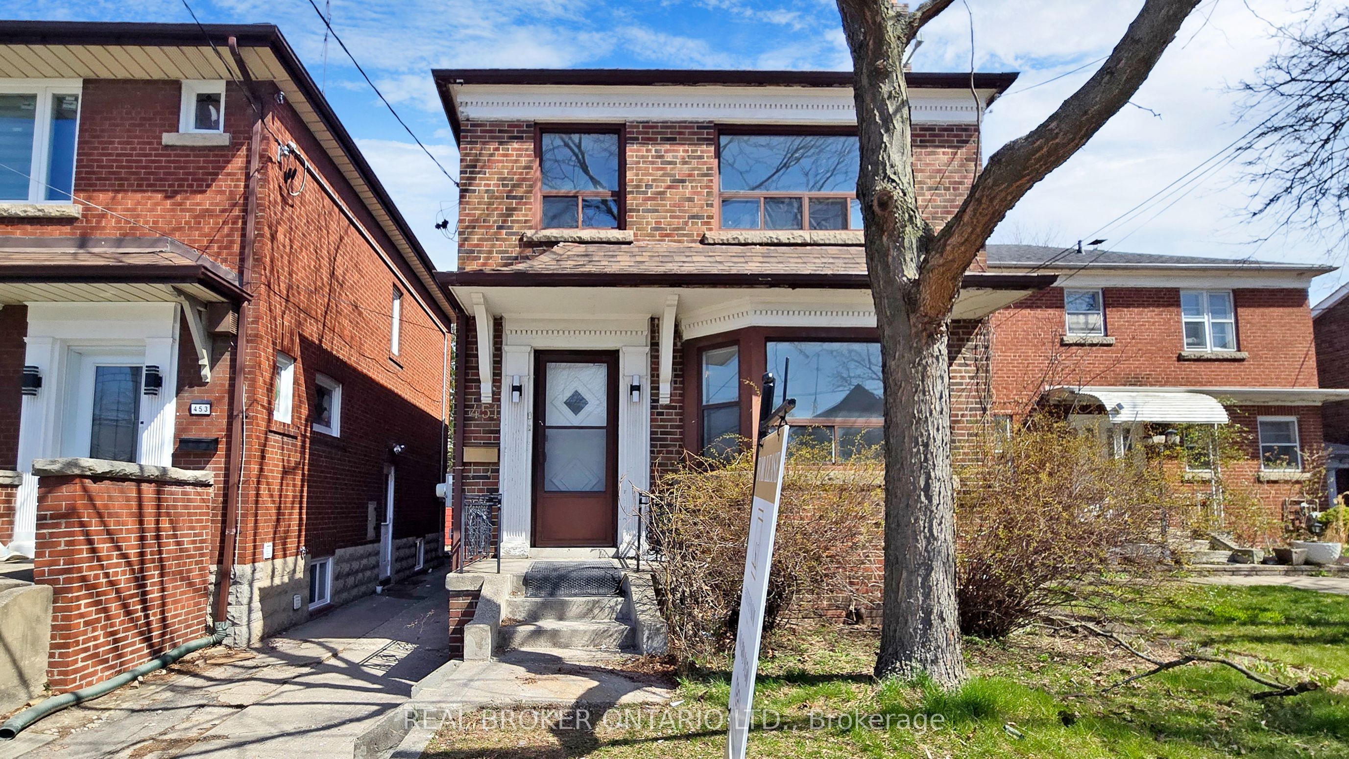 451 Donlands Avenue, Toronto, ON, M4J 3S4