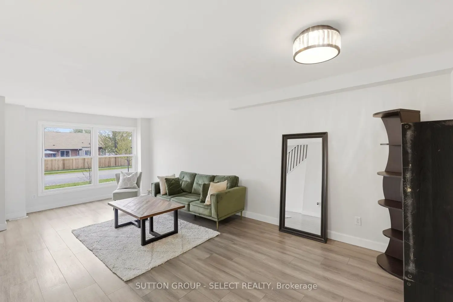 Additional image 3 of 51 Sholto Drive 24