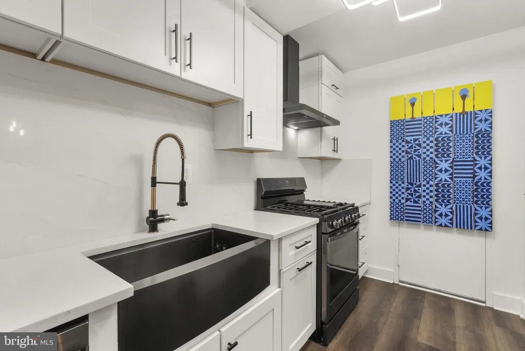 Additional image 14 of 4201 Cathedral Avenue NW Unit T10E, Washington, DC 20016