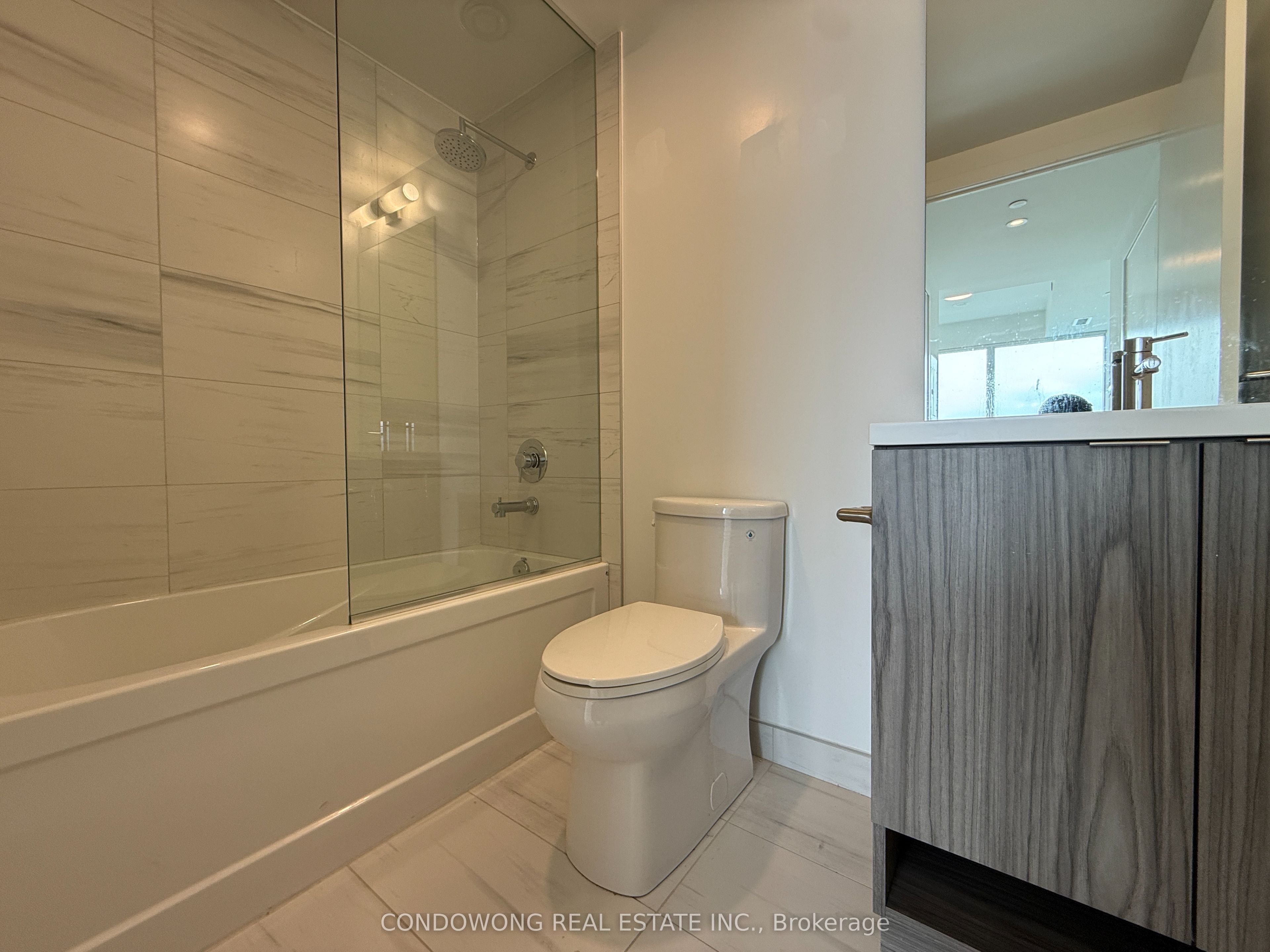 Additional image 6 of 7509-55 Cooper Street, Toronto, ON, M5E 0G1