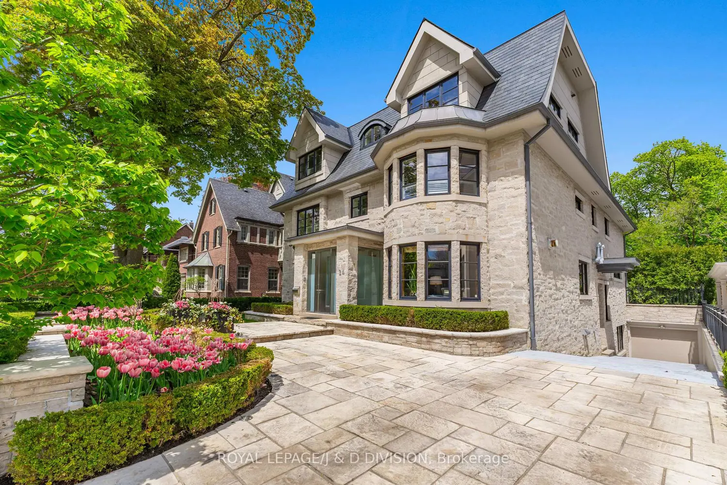 24 Glenview Avenue photo 2