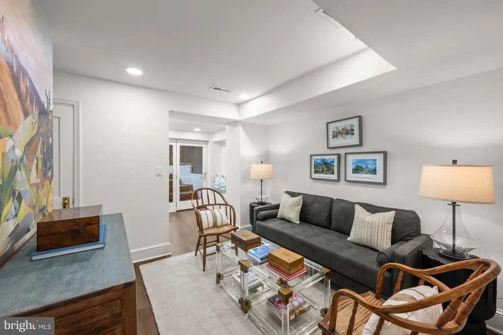 Additional image 26 of 2719 O Street NW, Washington, DC 20007