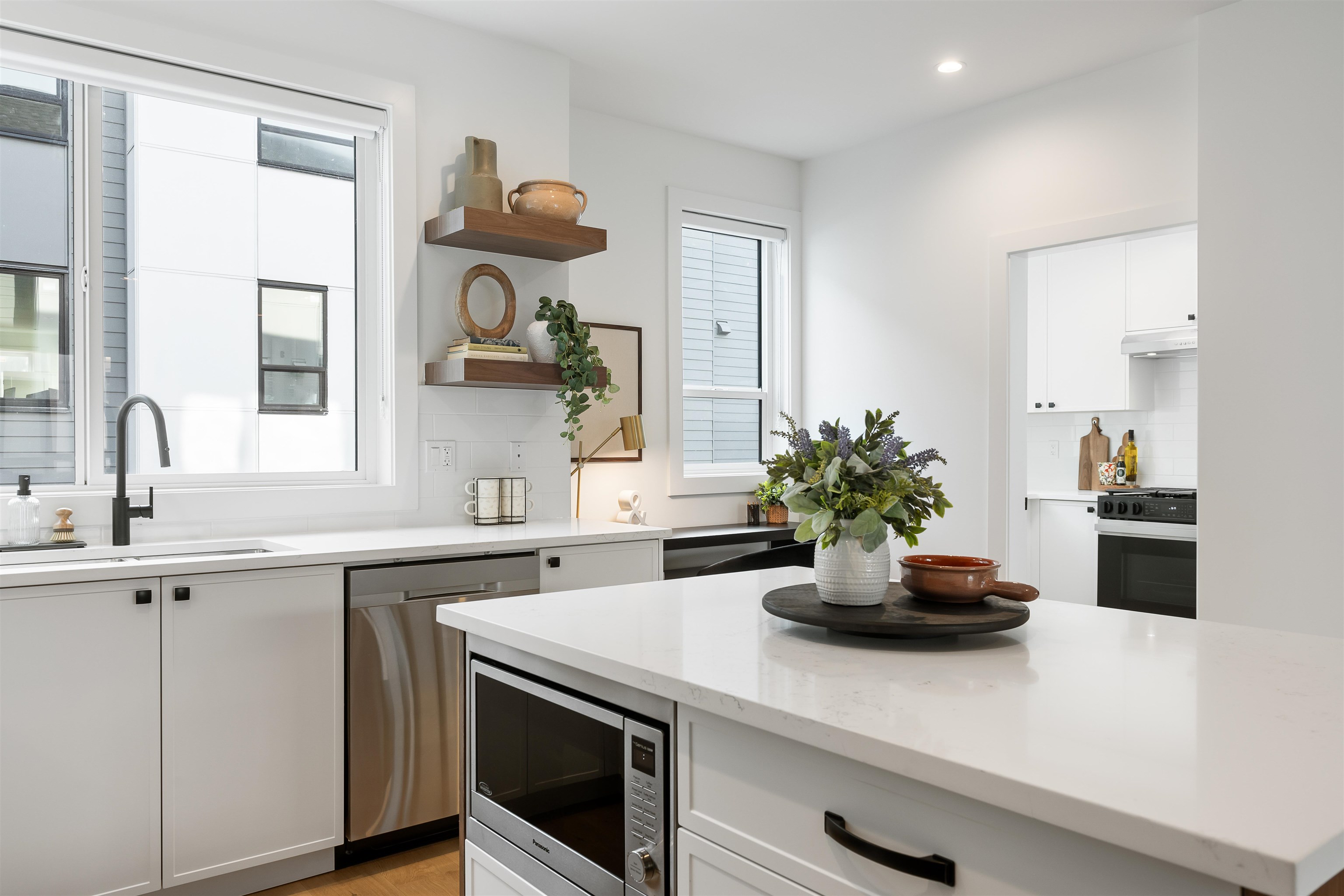 Additional image 3 of 10-12635 63 Avenue, Surrey, BC, V3X 0L2