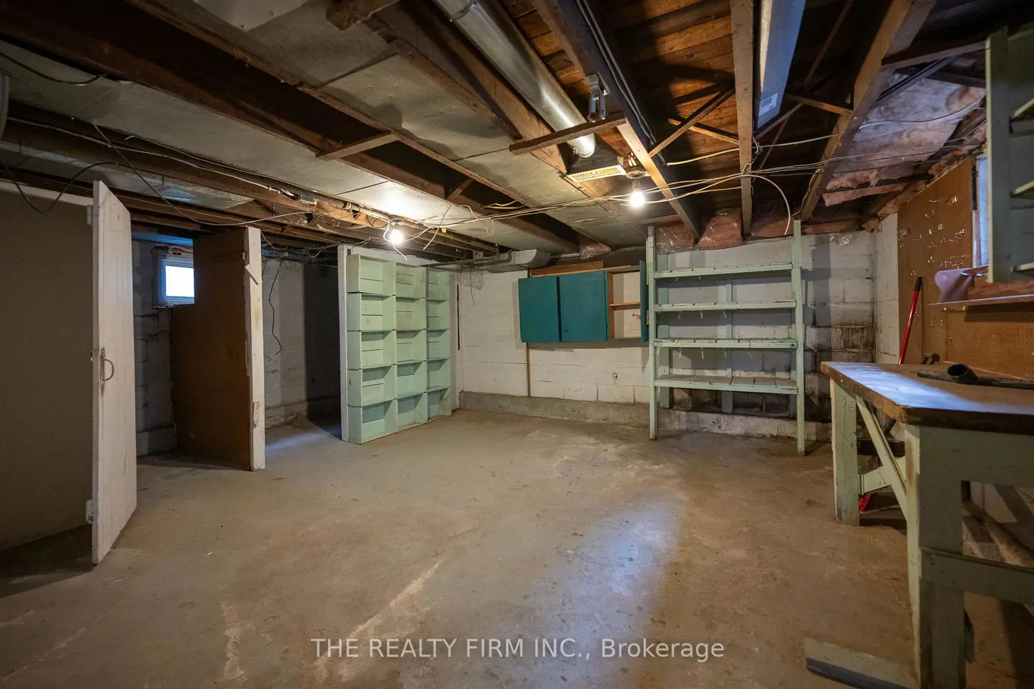 Additional image 18 of 908 Dufferin Avenue