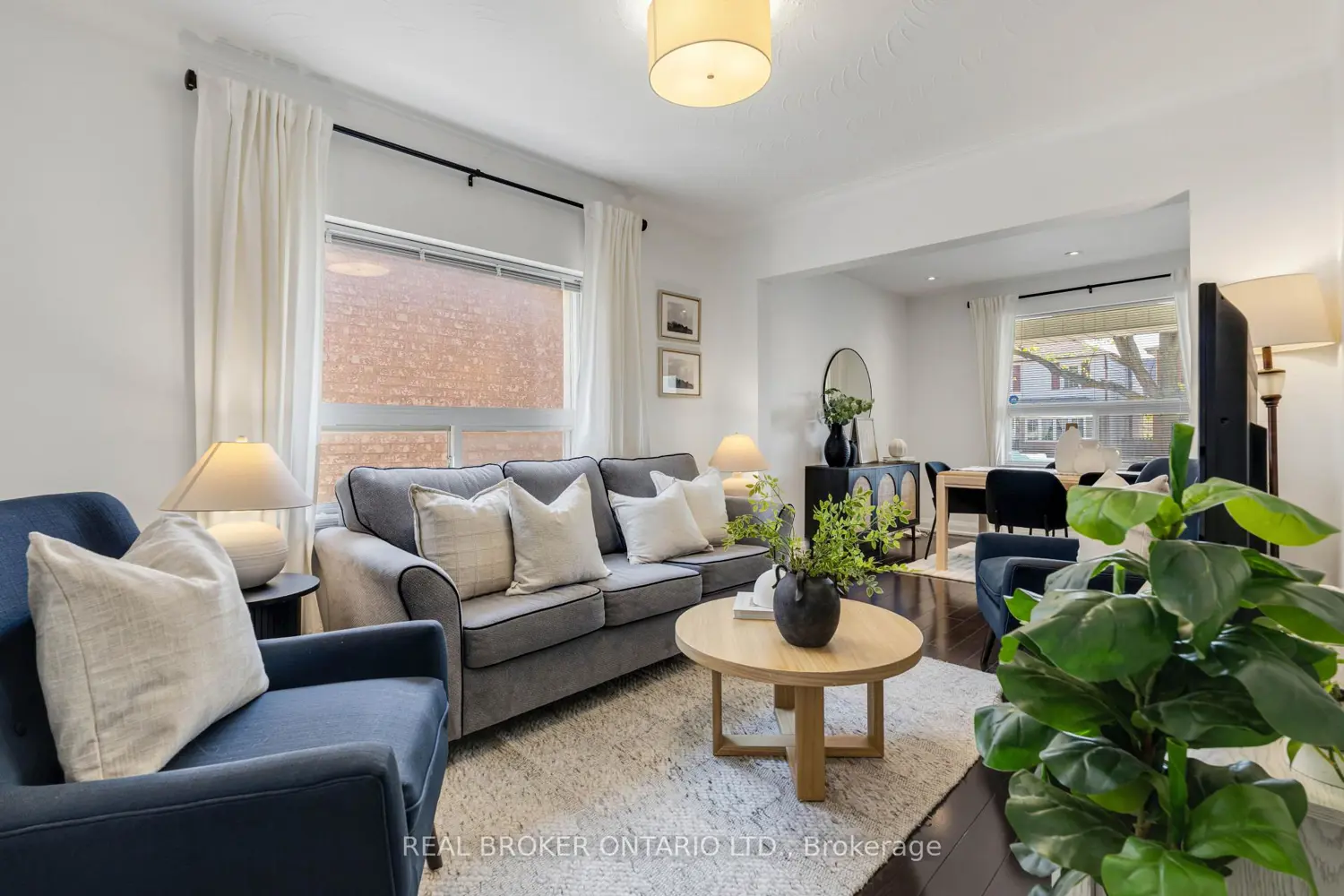 57 Scott Road photo 3