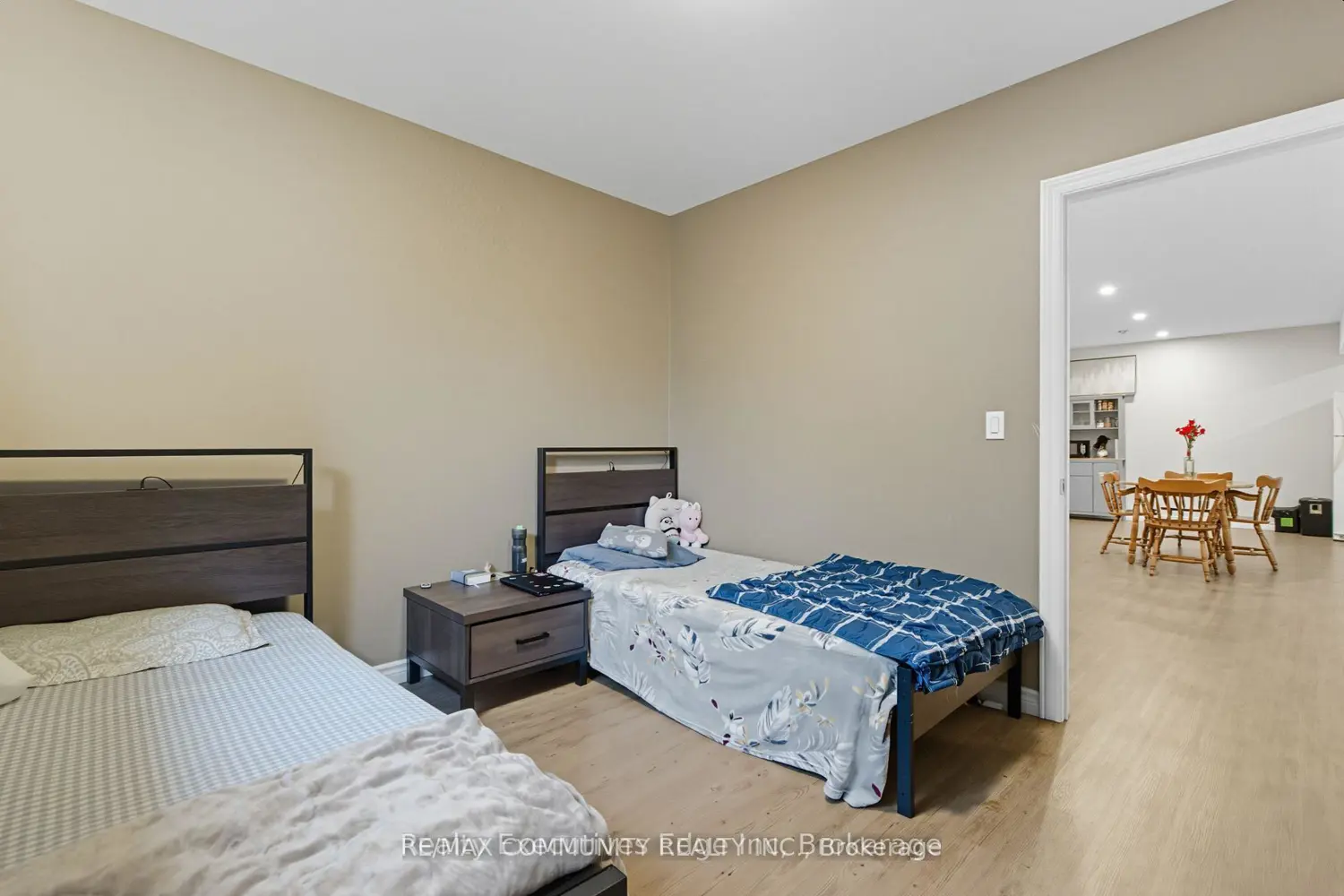 Additional image 9 of 20 Landon Avenue