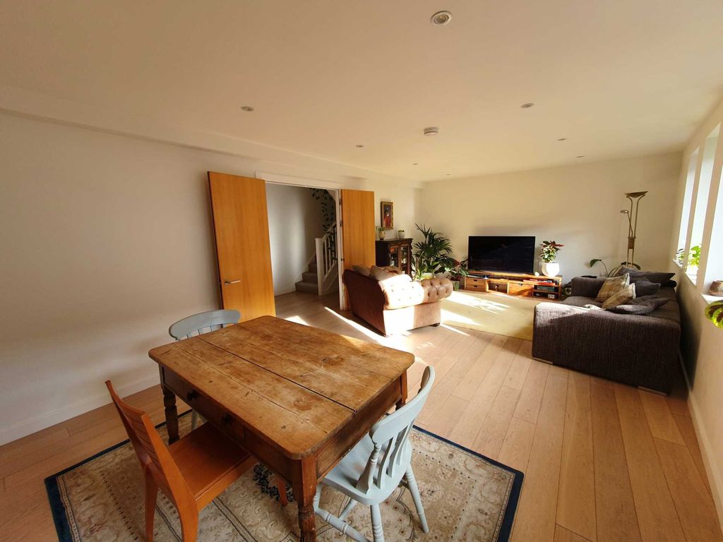 Additional image 7 of 3 bed flat for saleWhitefriars Street, Canterbury CT1
