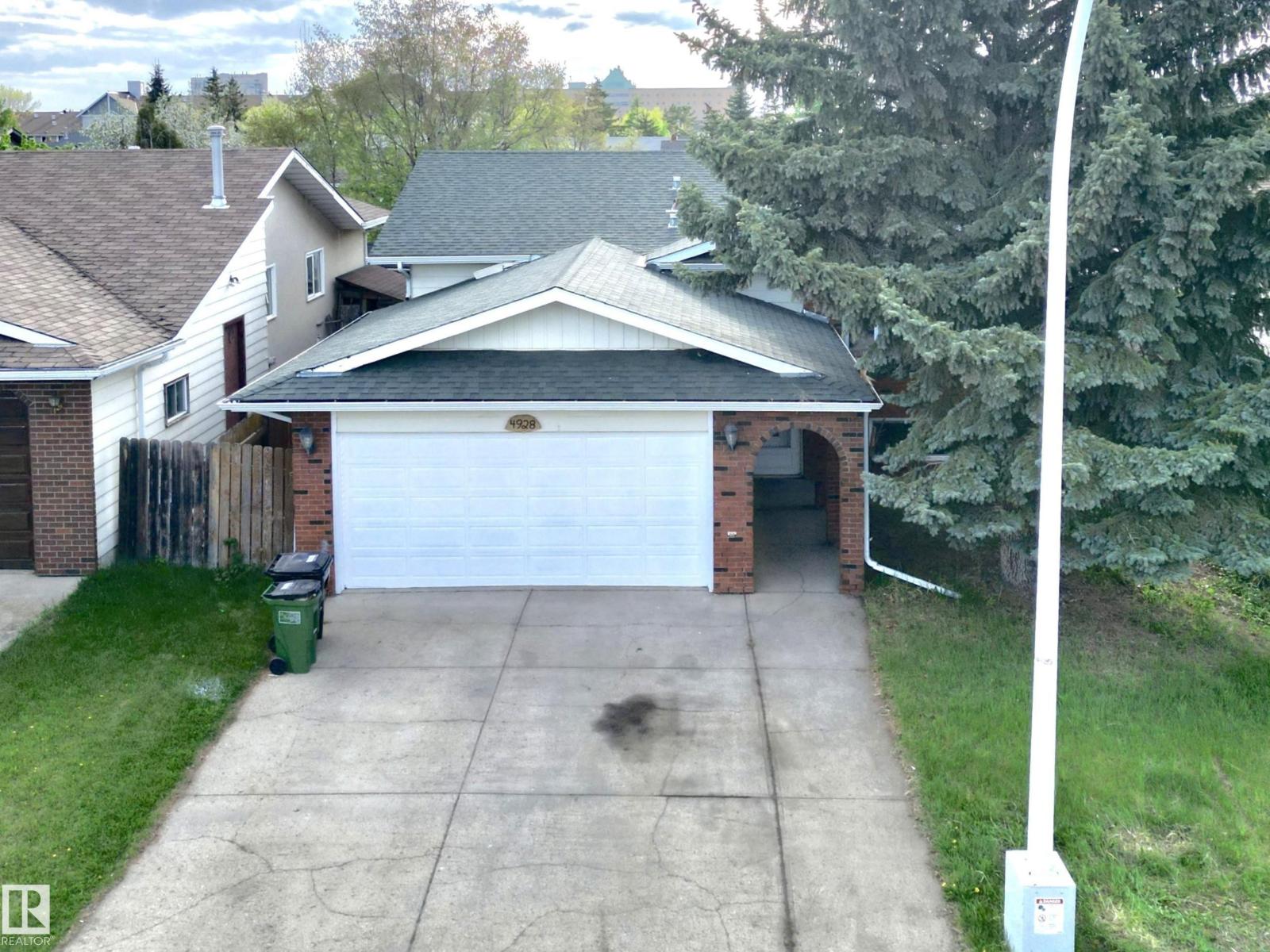 Additional image 2 of 4928 31 Avenue NW, Edmonton, AB, T6L5H6