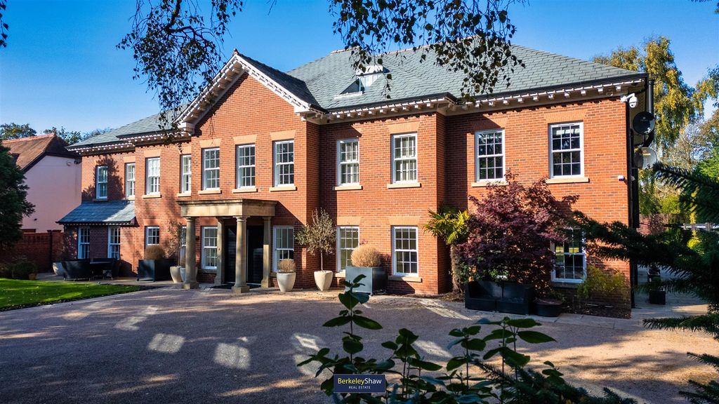 Additional image 2 of 6 bed detached house for saleVictoria Road, Freshfield L37