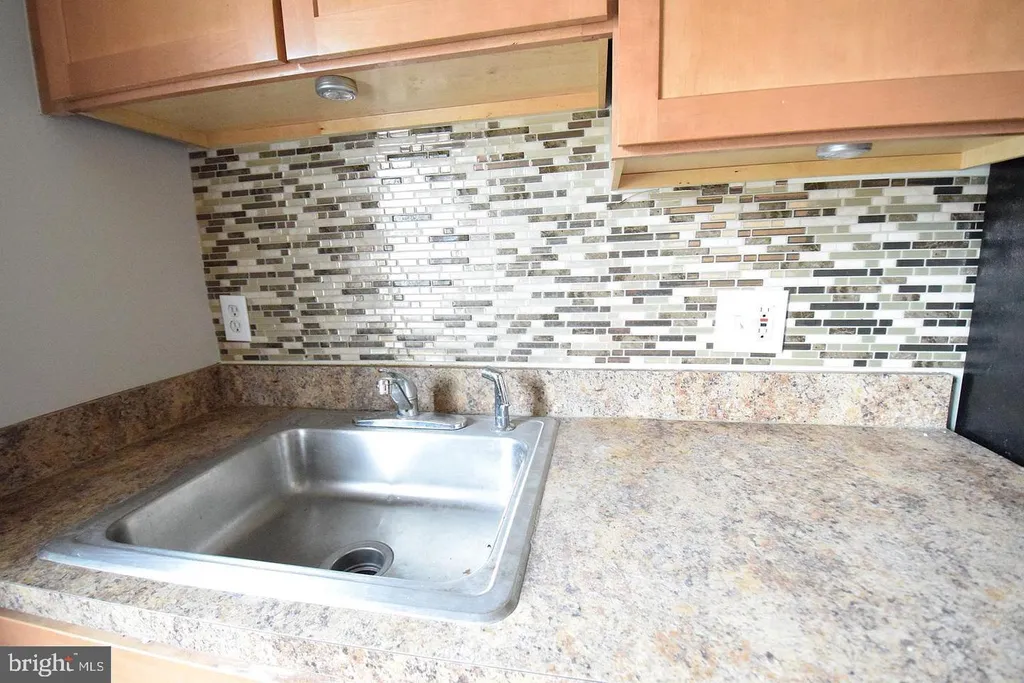 Additional image 7 of 709 Brandywine Street SE Unit 302, Washington, DC 20032