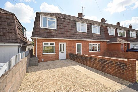 Chaundey Grove, Bristol BS13