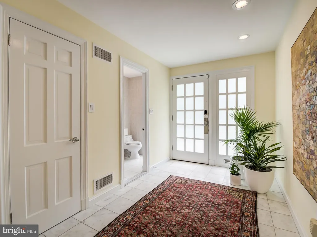 Additional image 5 of 3147 O Street NW, Washington, DC 20007