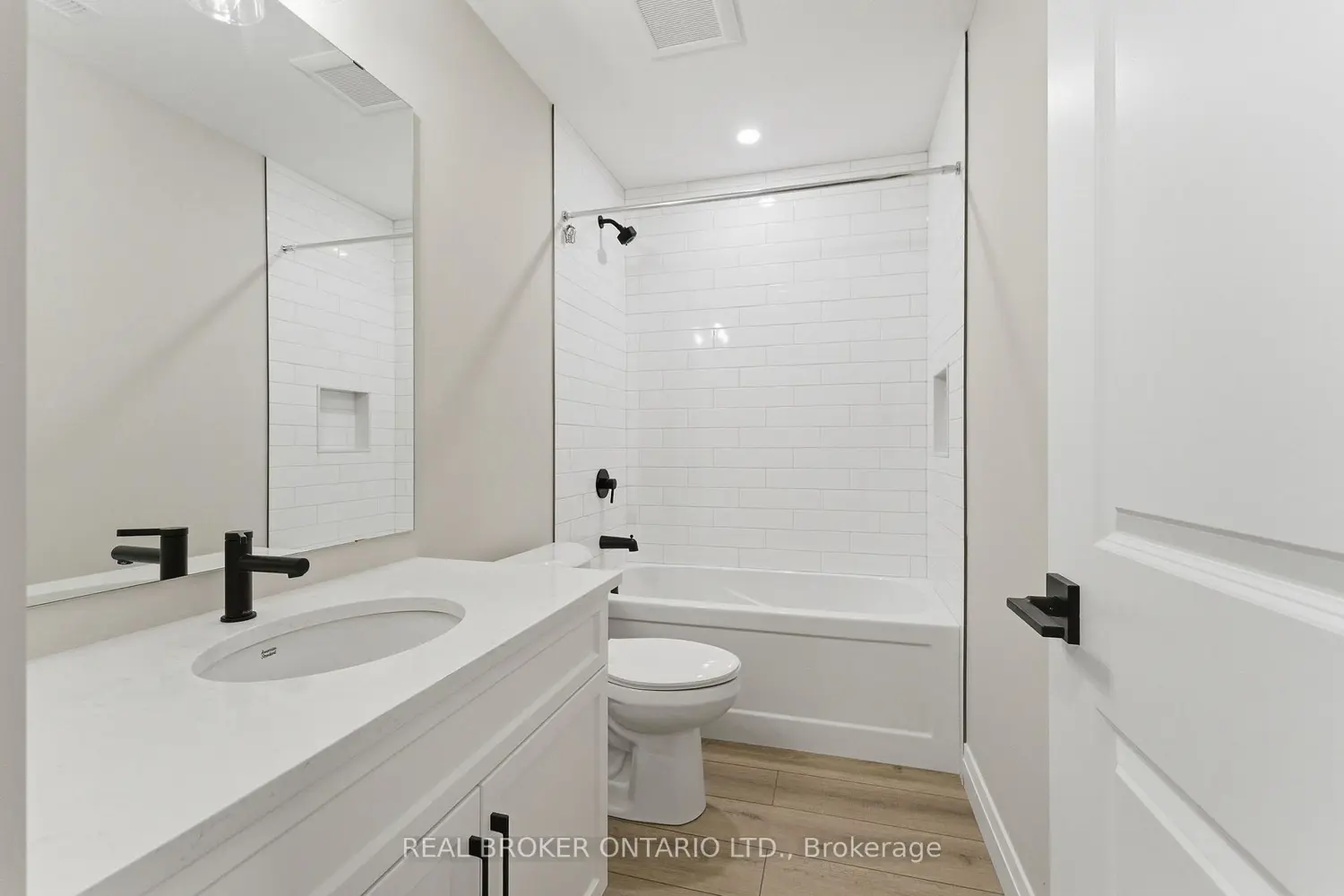 Additional image 15 of 29 Weymouth Street 20