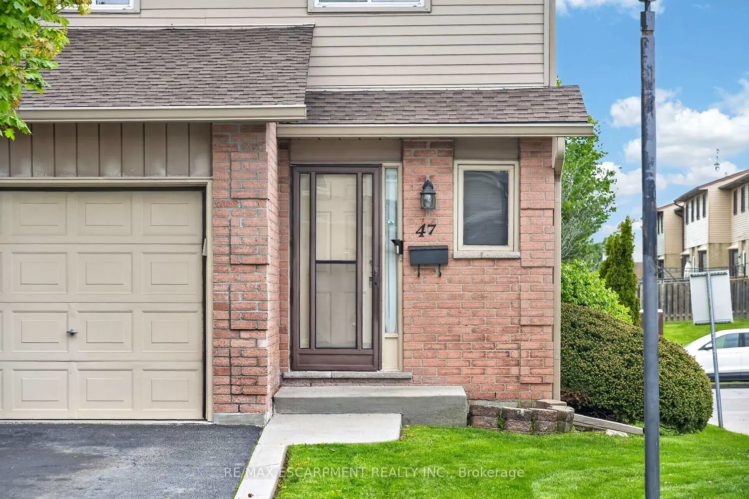 1675 Upper Gage Avenue 47