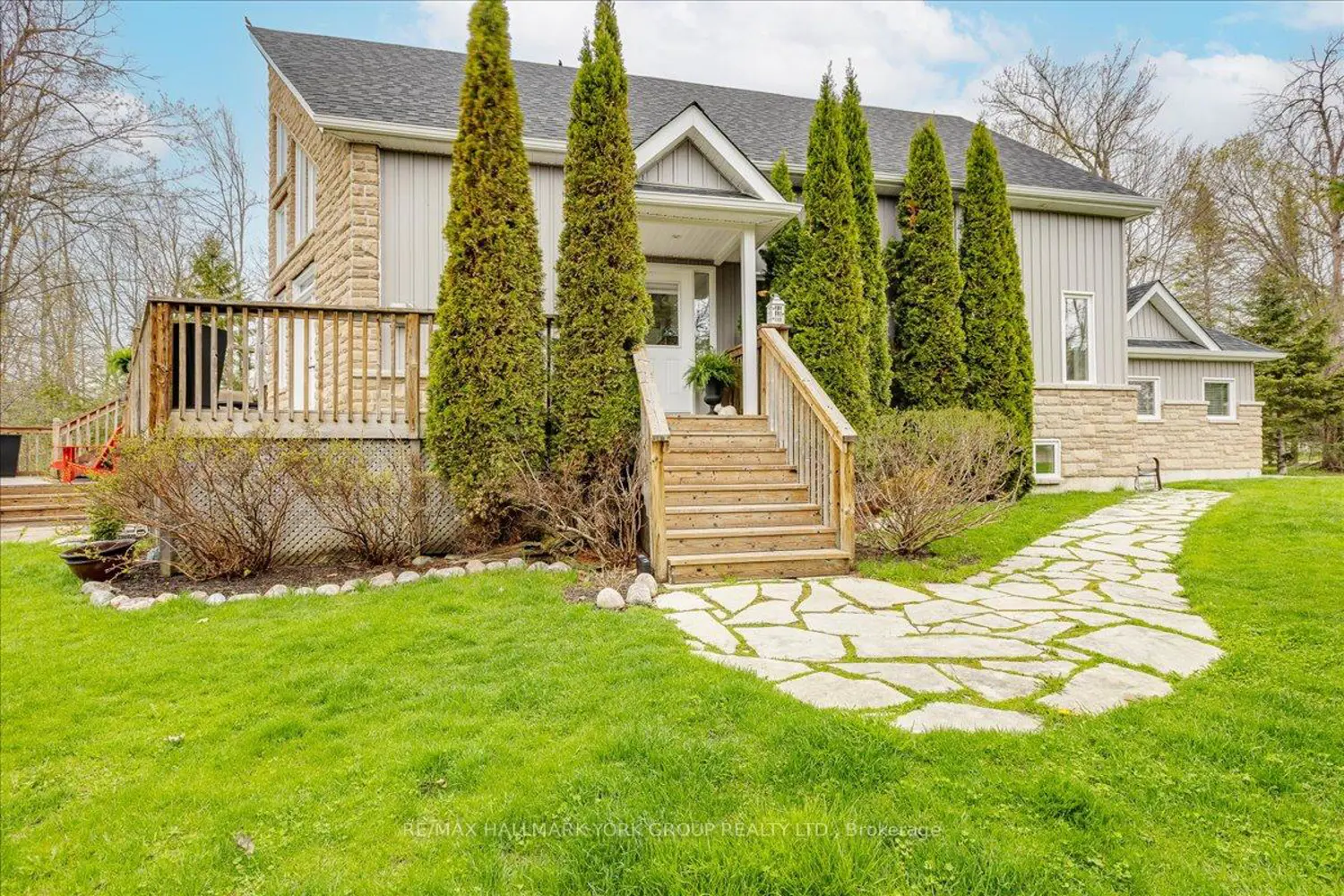94 Riverview Beach Road photo 3