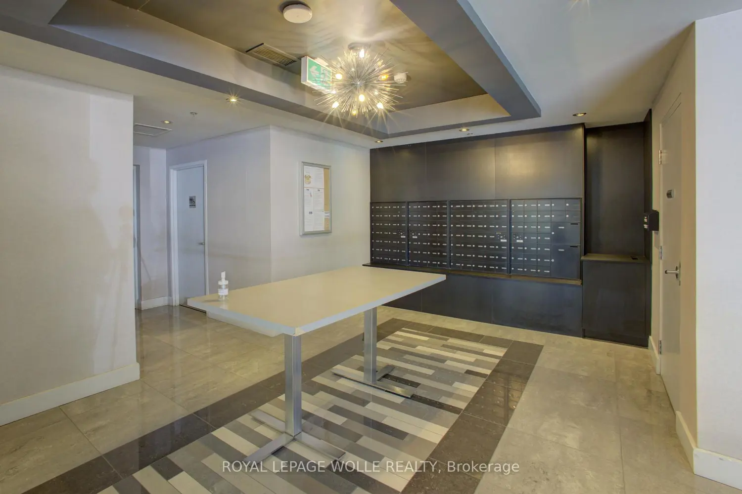 Additional image 3 of 150 Water Street 1007