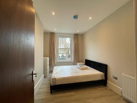 Manor Avenue, London SE4