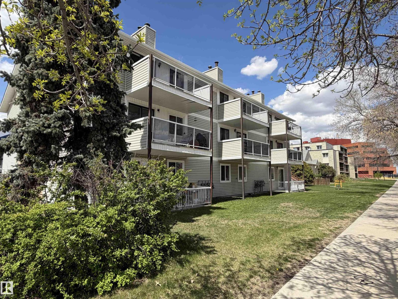 205-10604 110 Avenue NW, Edmonton, AB, T5H4C7