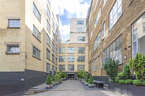 Marshall Street, Fitzrovia &amp; Covent Garden W1F